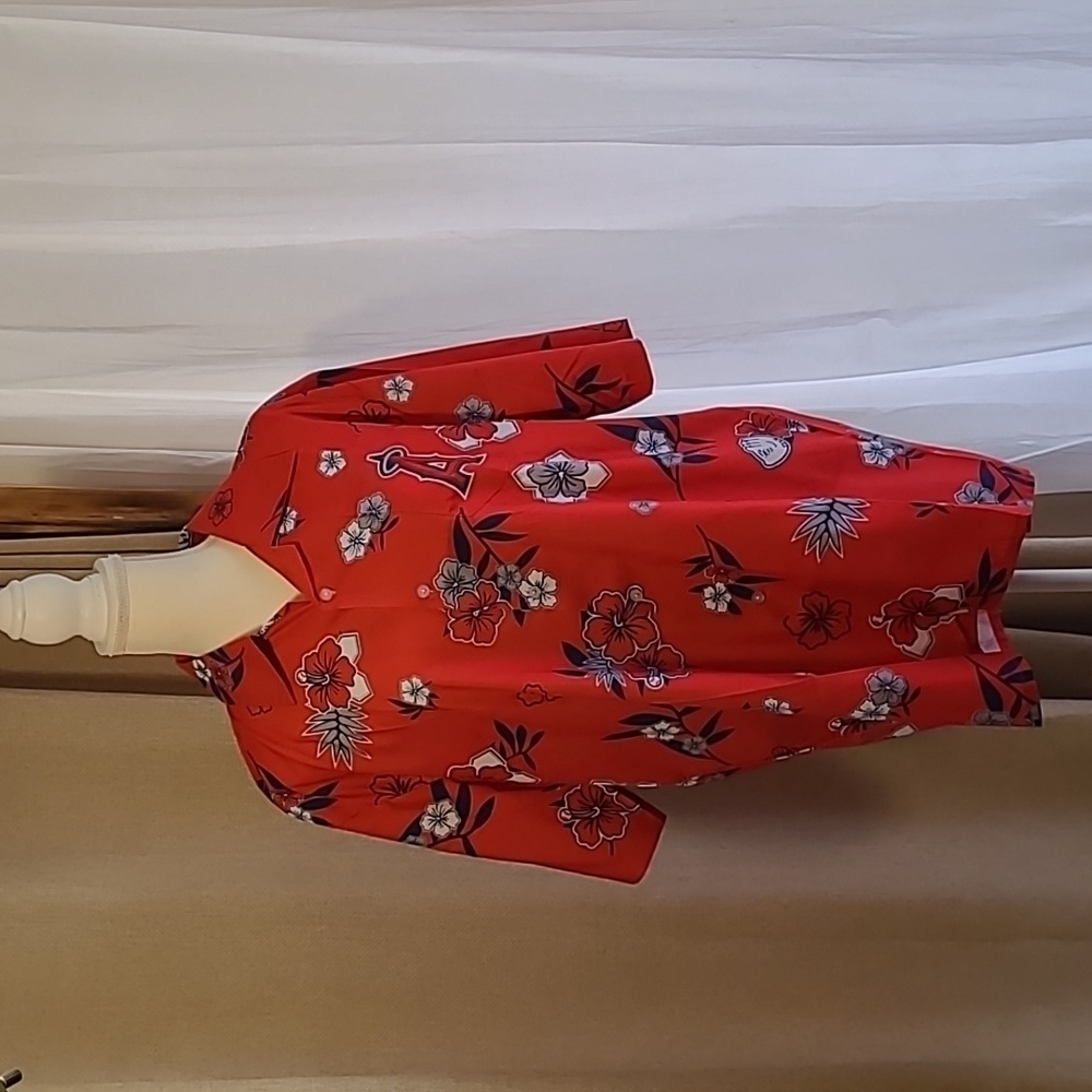 Los Angeles Angels Island print button up